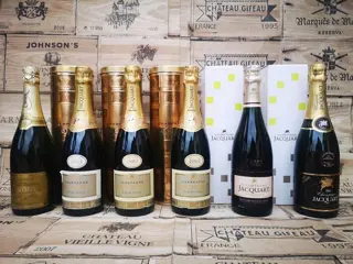 2004, 2002 x3, 1983 Jacquart Mosaique Vintage Brut &amp;