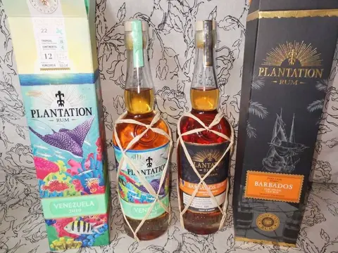 Venezuela 2010- 12 y.o. - One Time Edition + Barbados Port