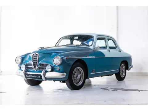 Alfa Romeo 1900 Super Bicolore - Mille Miglia Ready - Original Km's -