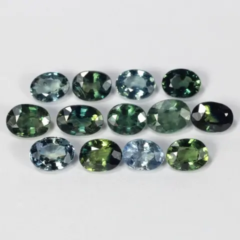 13 pcs- Geen reserve - Saffier - 3.56 ct
