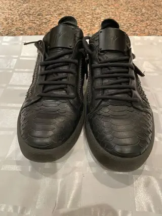 Giuseppe Zanotti - Sneakers - Maat: Schoenen / EU 44