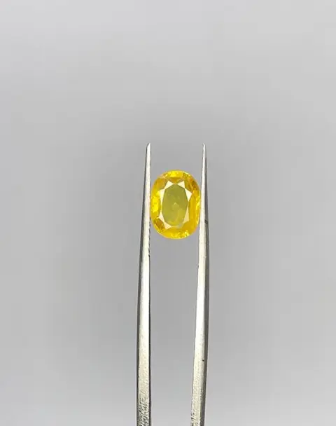 1 pcs Geel Saffier - 1.79 ct