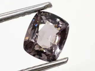 Spinel - 1.68 ct