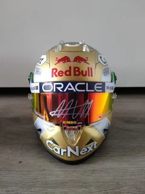 Red Bull - Formule 1 - Max Verstappen - 2022 - 1/2 Scale