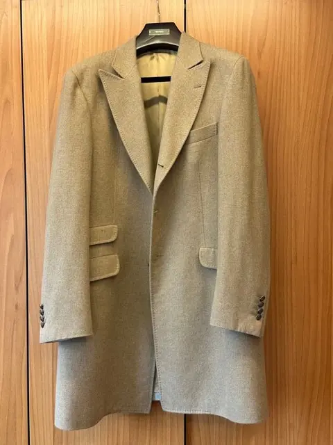 Brunello Cucinelli Jas