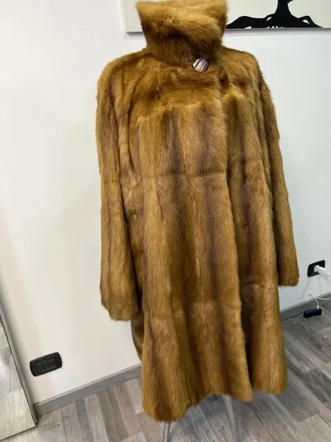 Artisan Furrier - Nerts Bontjas