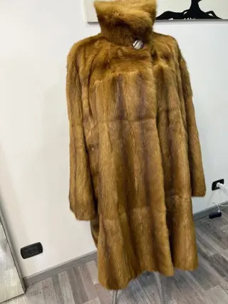 Artisan Furrier - Nerts Bontjas