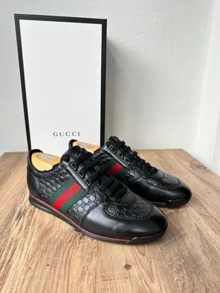 Gucci - (Help For Earhquake) - Sneakers - Maat: Schoenen /