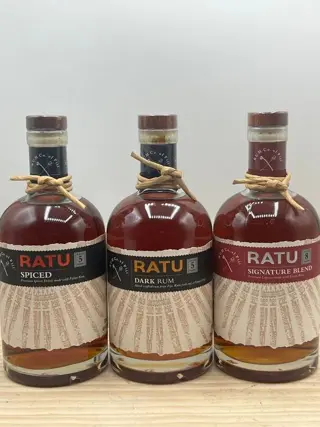 Ratu 5 years Spiced, Dark and 8 years - 70cl - 3 flessen