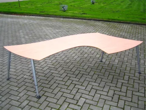 Bureau Kembo 270x86/124 2x vr