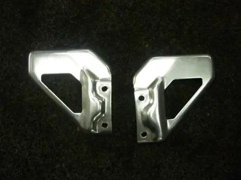 SCHETSPLAAT Aprilia RSV 1000 2004 - 2005 / 2006 - 2008
