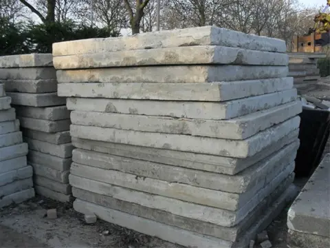 Gebruikte betonplaten