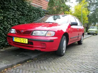 Nissan Almera GL 1999 automaat