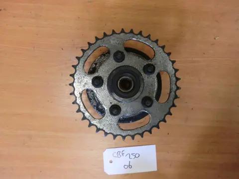 TANDWIELDRAGER Honda CBF 250 2004 - 2012