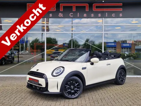 MINI Cabrio New Model Carplay LED Harman Kardon DAB 1.5 One