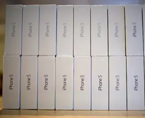 Goedkoop. Originele telefoon - iphone 5