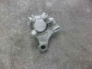 ACHTER REMKLAUW Triumph Daytona 675 2006 - 2008