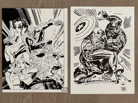Spider-Man, Captain America - 2 x dessin à l'encre signés Matteo (d'après Bruce Timm) - Losbladig - Uniek exemplaar - (2009)
