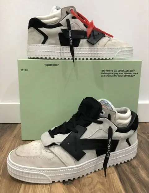 Off White - Off Court - Veterschoenen - Maat: Schoenen / EU