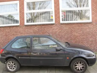 Alle onderdelen FORD Fiësta Sloopauto inkoop Den haag