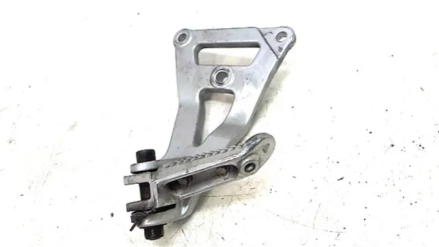DUO VOETSTEUN LINKS Suzuki GSX R 750 1992 - 1993