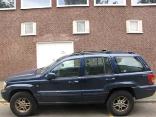 JEEP GRAND CHEROKEE Onderdelen Sloopauto inkoop Den haag