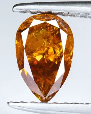 Diamant - 0.61 ct - Natural Fancy Deep Orange - I2 *NO