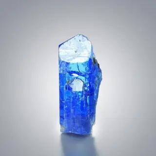 Fantastisch Pleochroïsme ZOISITE var. TANZANITE met GRAFIET