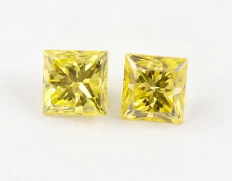 2 pcs Diamanten - 2.03 ct - Prinses - Color Enhanced -