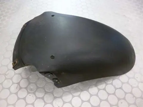 VOORSPATBORD Triumph Sprint ST 955 1999 - 2005