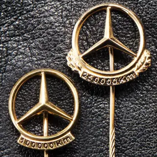Accessoire - Polished Mercedes Benz Daimler Silver Gold Pin