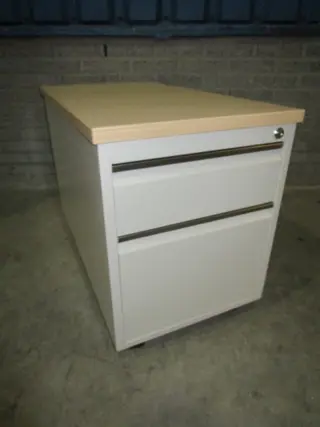 1x Verrijdbaar 2-ladeblok