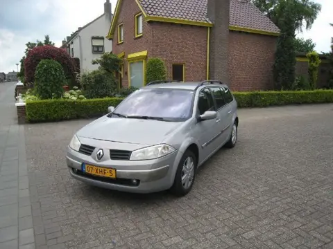 Renault Megane 1.6-16V Authentique Basis