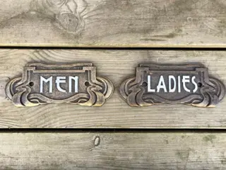 Toilet bord , wc bord , man en vrouw