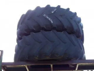 R30 Michelin 540/65R30