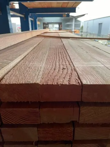 Balk Douglas fijnbezaagd 50 x 100 x 4000 mm