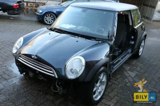 BILY MINI R50 1.6 Coupe 2006 Astro Black Metallic