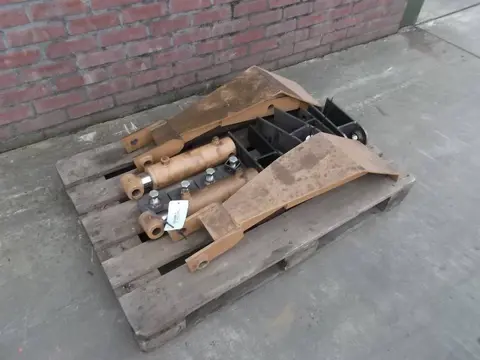 Grimme RH stortbak, hydraulische steunpoten