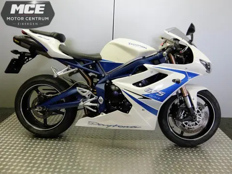 Triumph Daytona 675SE (2010)