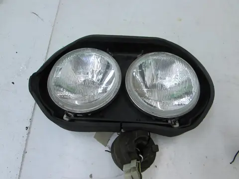 KOPLAMP Triumph Sprint 900 1996 - 1998
