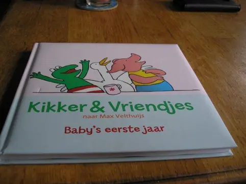 Baby's eerste jaar boek - kikker &amp; vriendjes