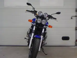 Yamaha XJR 1300 (2002)