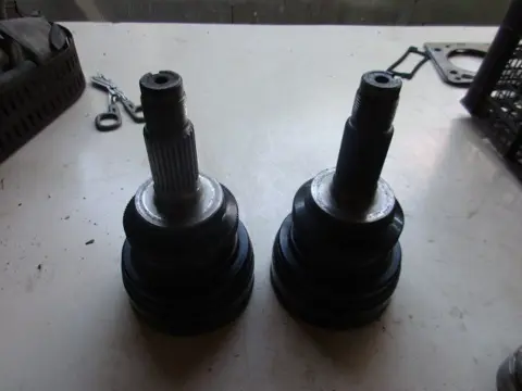 Axle shafts for Ferrari 355