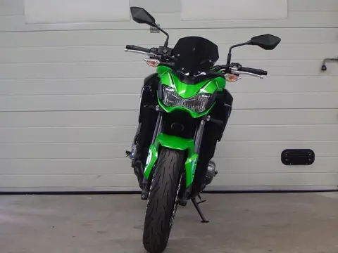 Kawasaki Z 900 ABS (2017)