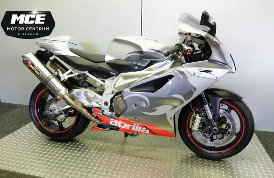 Aprilia RSV1000R (2005)