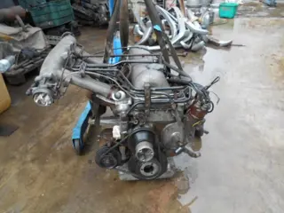 Engine and gearbox Mercedes 220 S Coupè Type M127