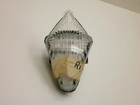 ACHTER LICHT Yamaha YZF R1 2007 - 2008