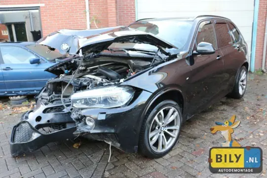 In onderdelen BMW F15 3.0d '16 3e zitrij BILY autodemontage