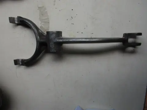 Clutch fork for Maserati Bora