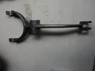 Clutch fork for Maserati Bora